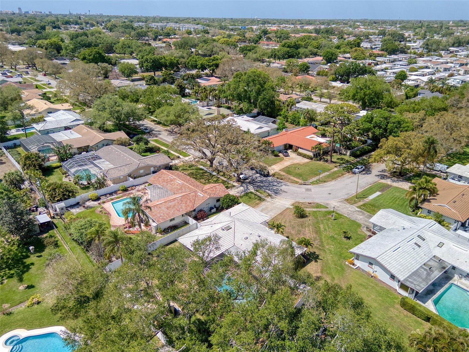 2315 MINNEOLA RD, CLEARWATER, FL, 33764