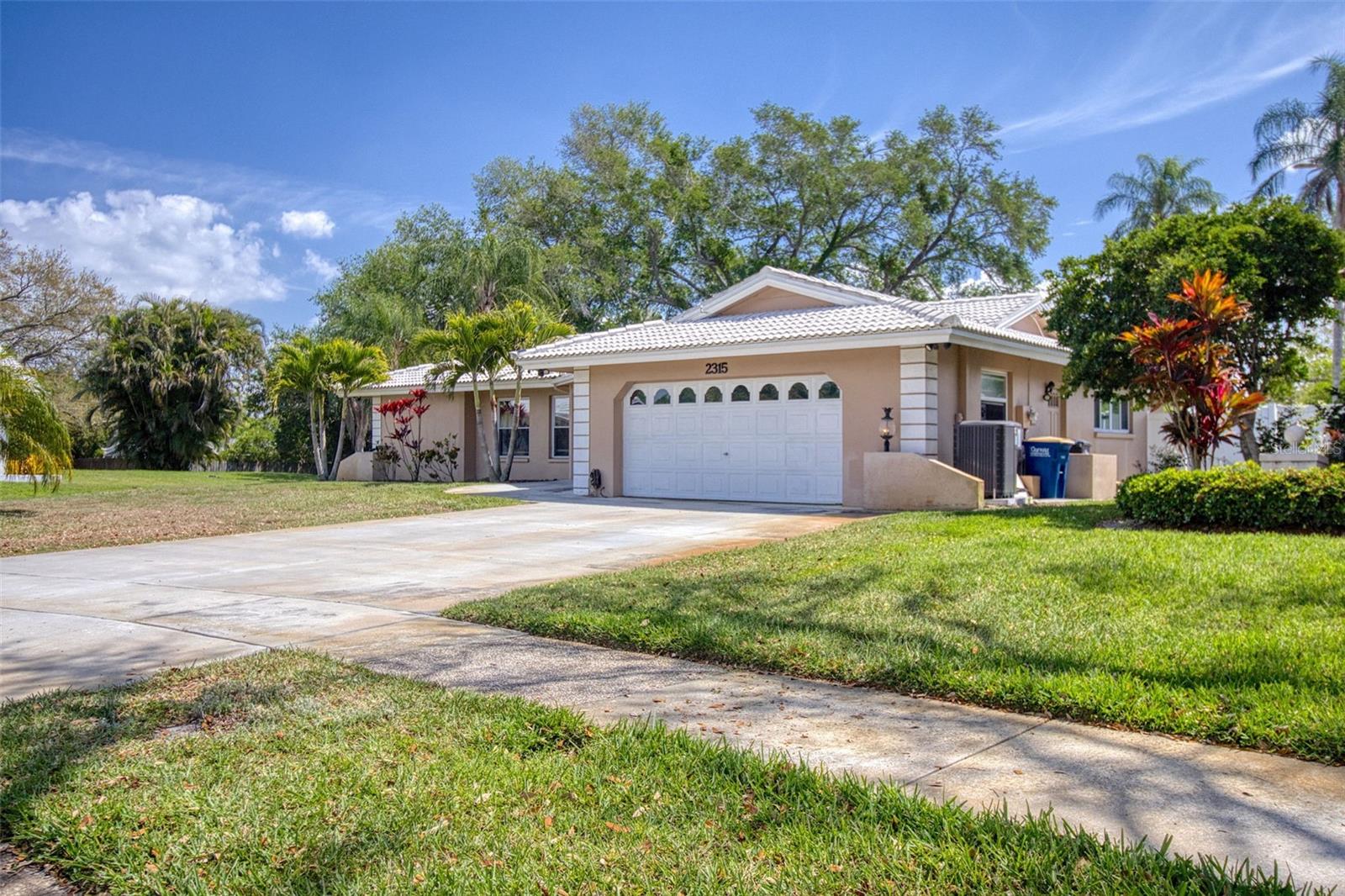 2315 MINNEOLA RD, CLEARWATER, FL, 33764