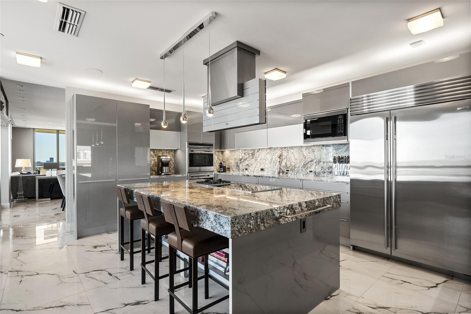 401 S PALM AVE #1102, SARASOTA, FL, 34236