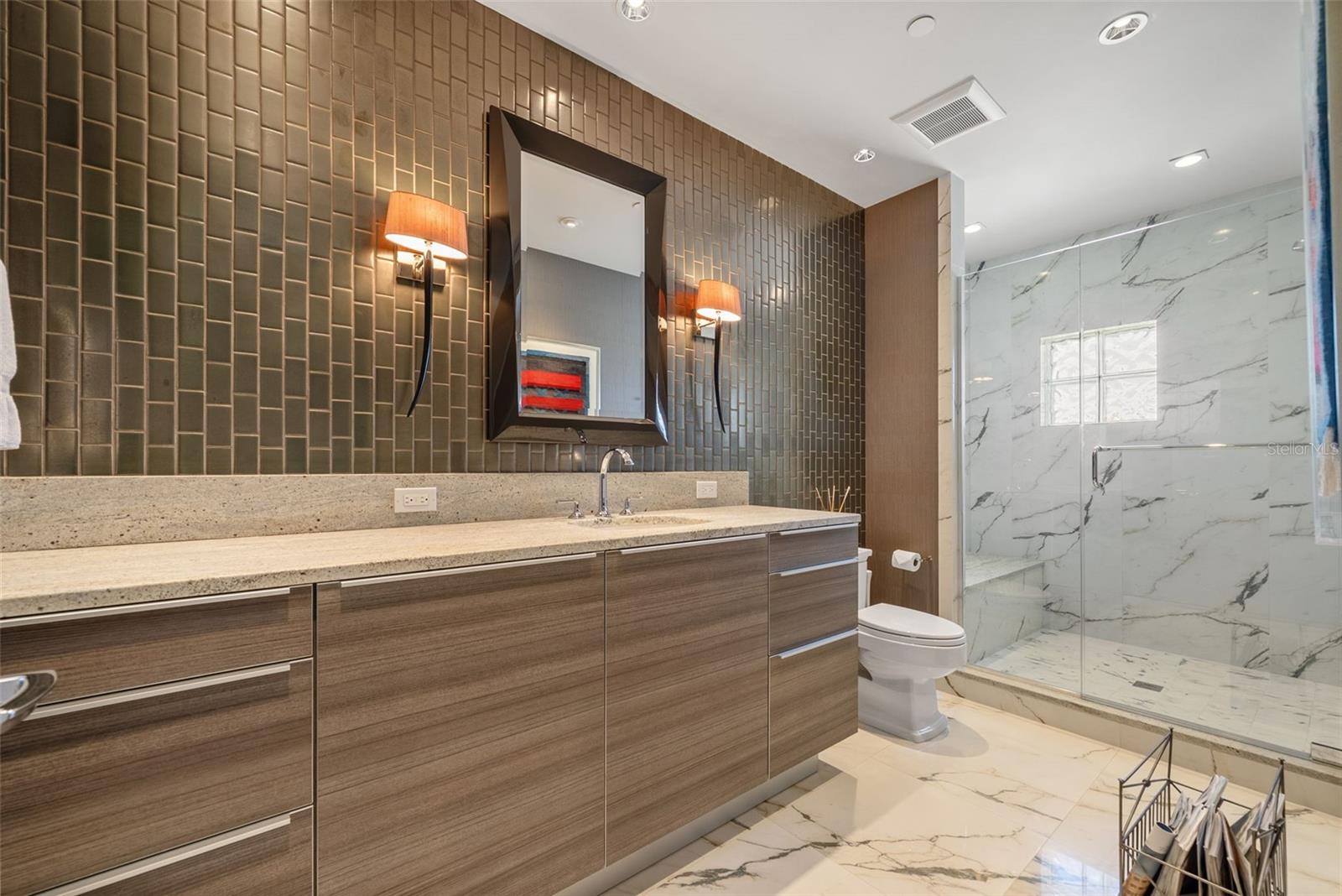 401 S PALM AVE #1102, SARASOTA, FL, 34236