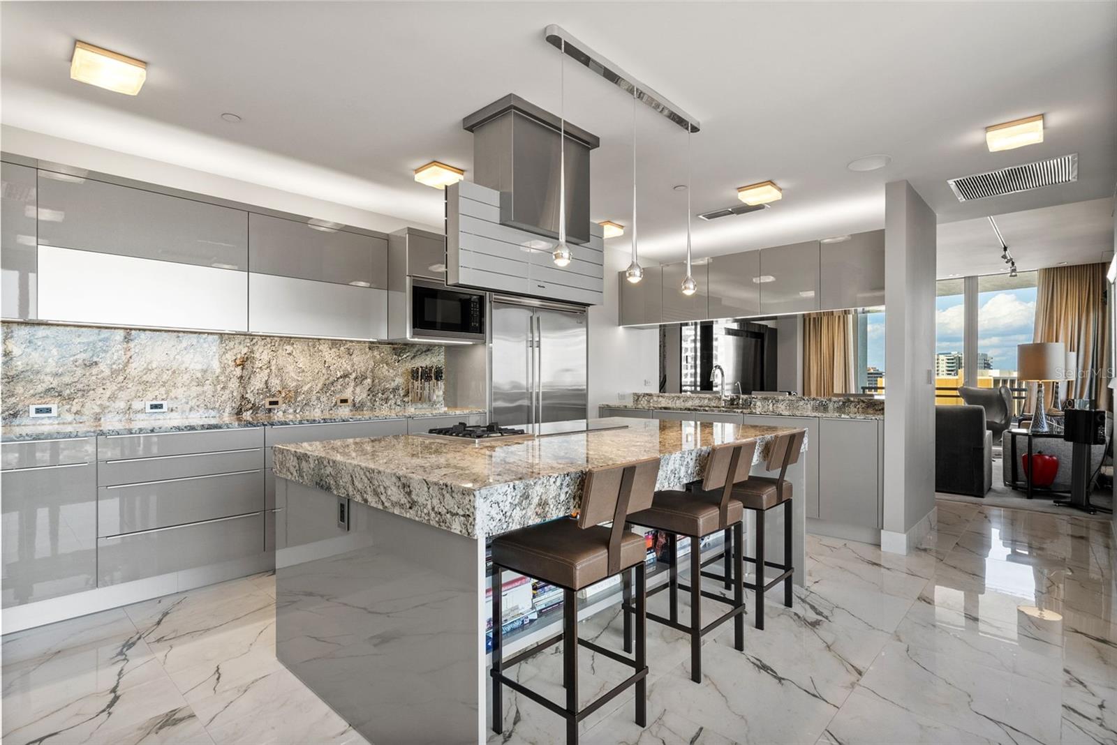 401 S PALM AVE #1102, SARASOTA, FL, 34236