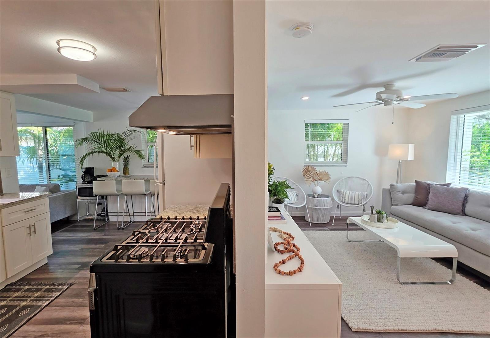 3419 CHAPEL DR, SARASOTA, FL, 34234