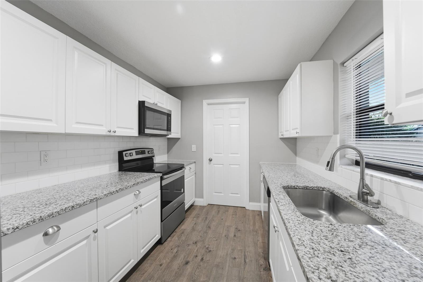 3211 YULE TREE DR, EDGEWATER, FL, 32141