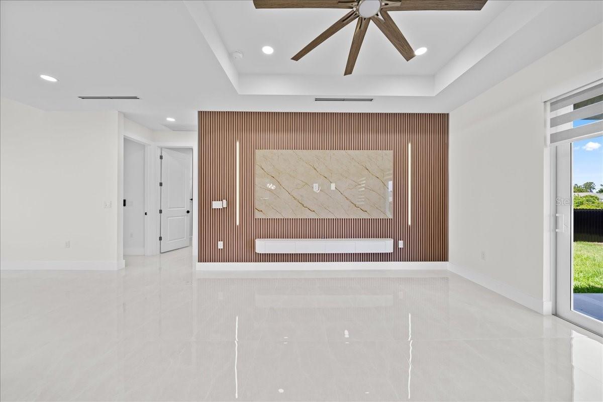 2914 23RD ST SW, LEHIGH ACRES, FL, 33976