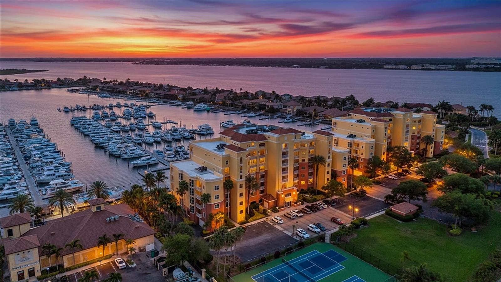 606 RIVIERA DUNES WAY #201, PALMETTO, FL, 34221