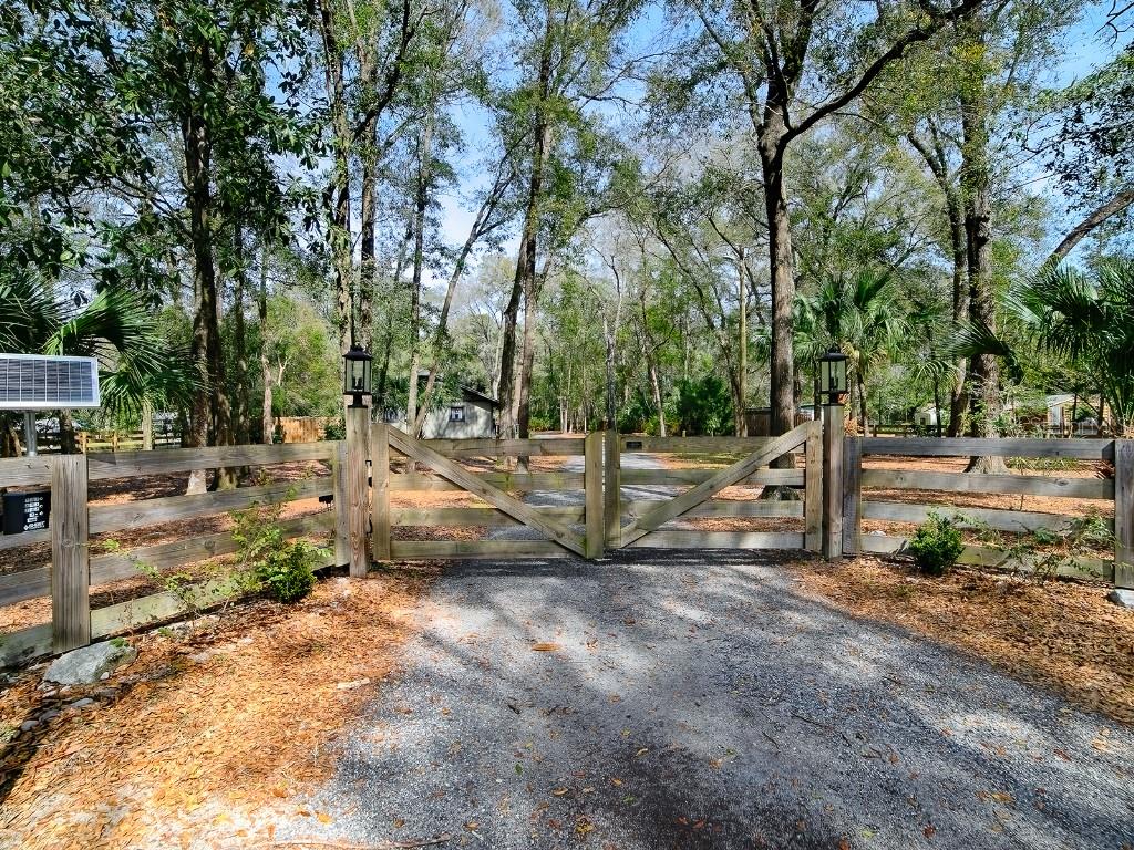 213 W VIRGINIA AVE, DELAND, FL, 32720