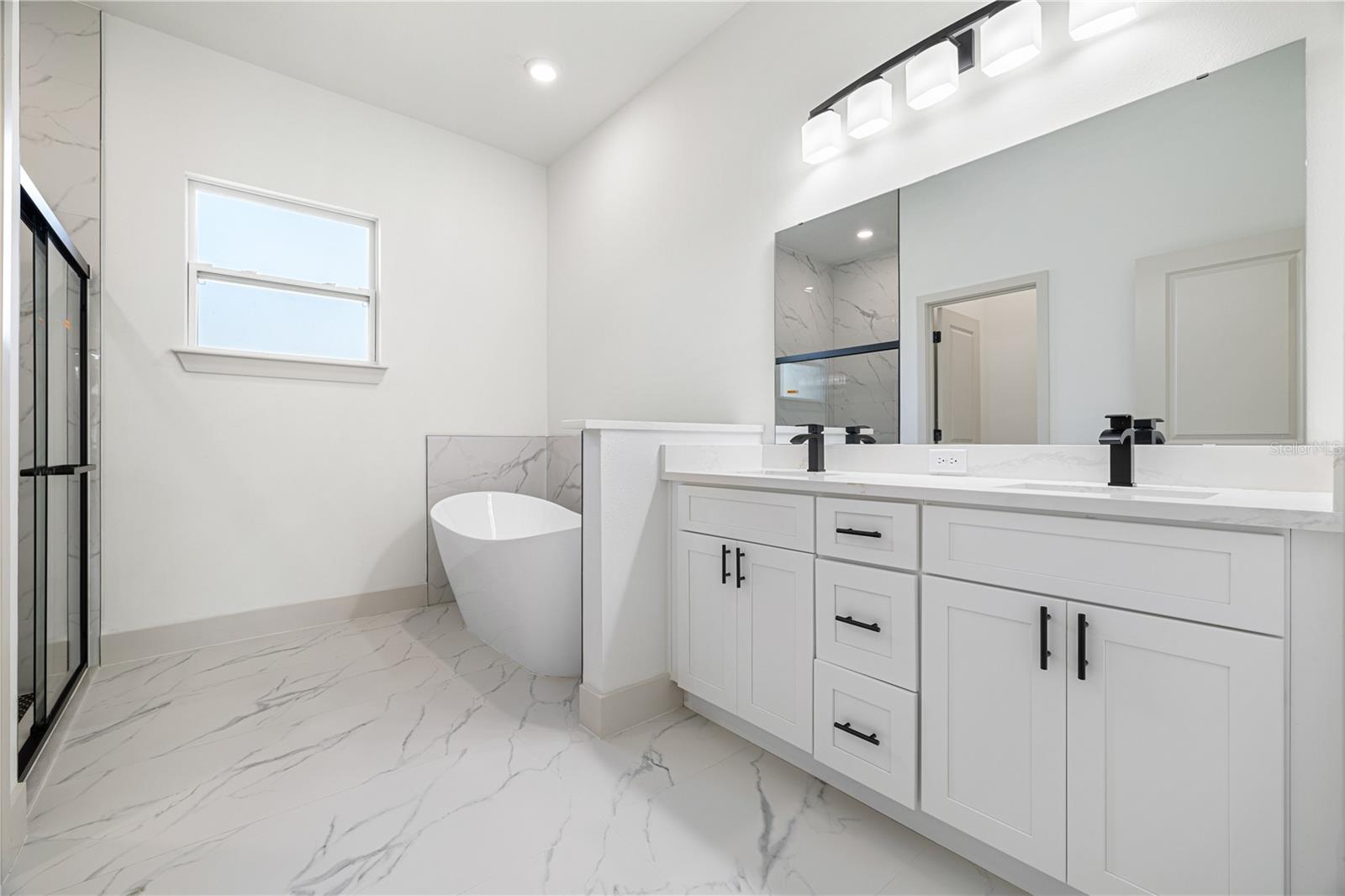 15467 HILLSBOROUGH BLVD, PORT CHARLOTTE, FL, 33954