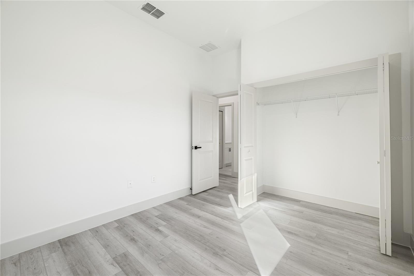 15467 HILLSBOROUGH BLVD, PORT CHARLOTTE, FL, 33954