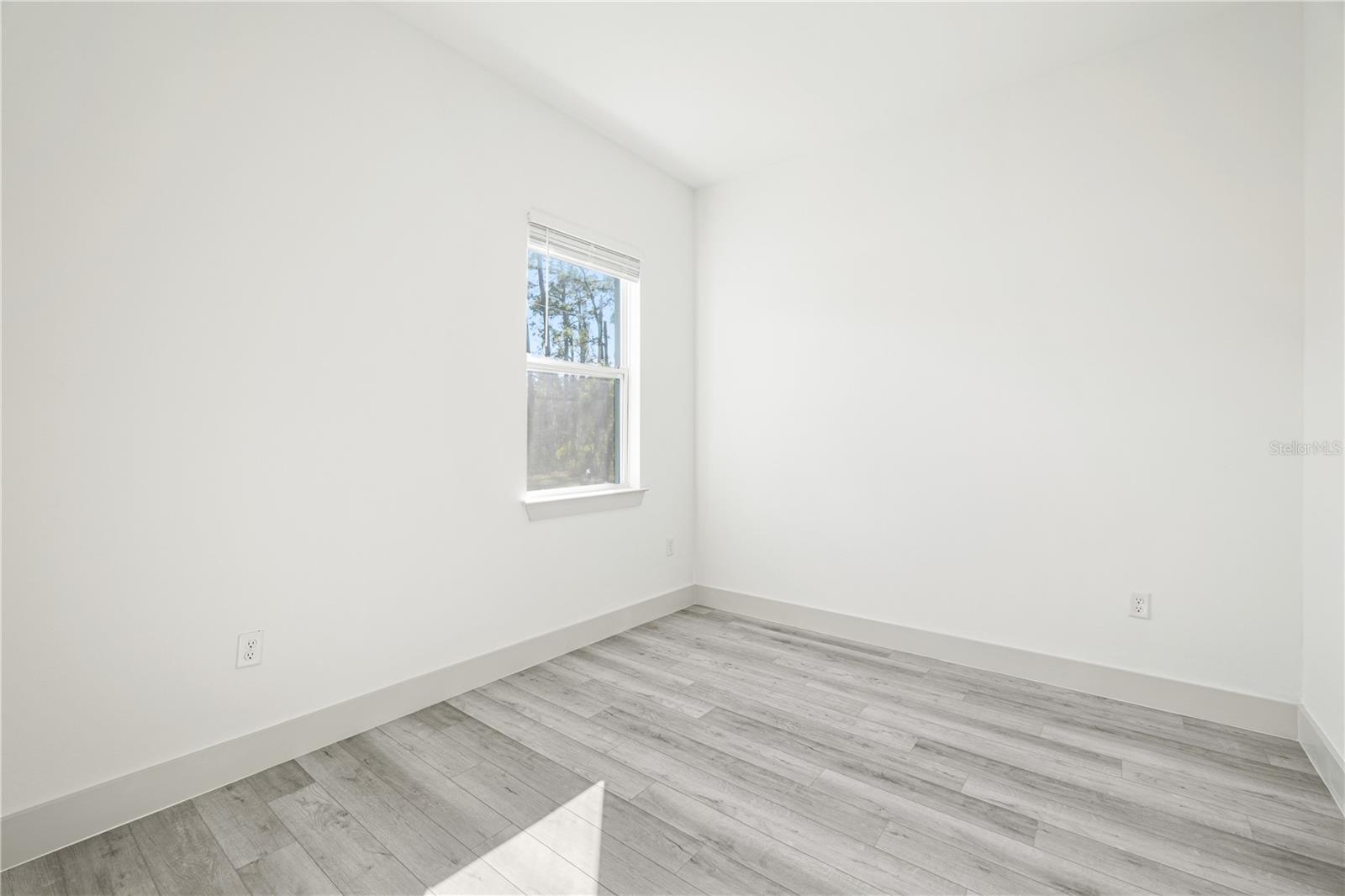 15467 HILLSBOROUGH BLVD, PORT CHARLOTTE, FL, 33954