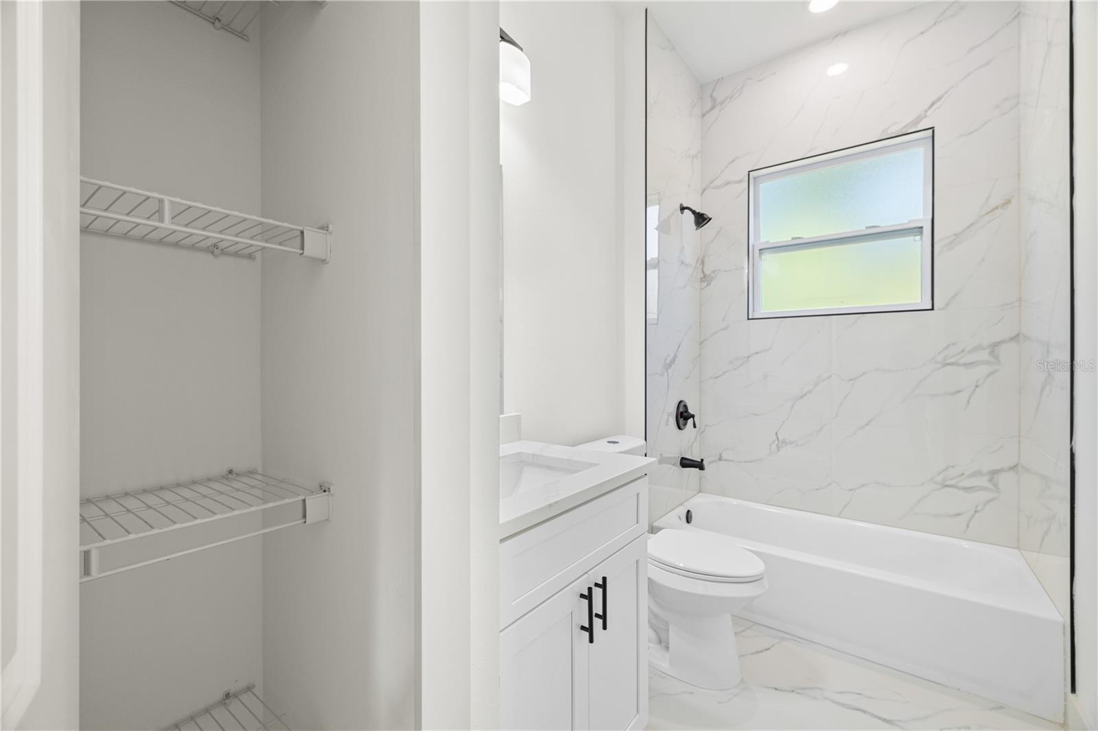 15467 HILLSBOROUGH BLVD, PORT CHARLOTTE, FL, 33954