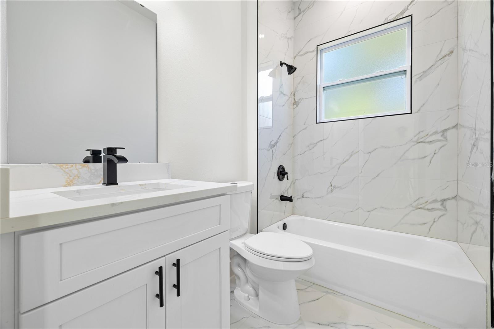 15467 HILLSBOROUGH BLVD, PORT CHARLOTTE, FL, 33954