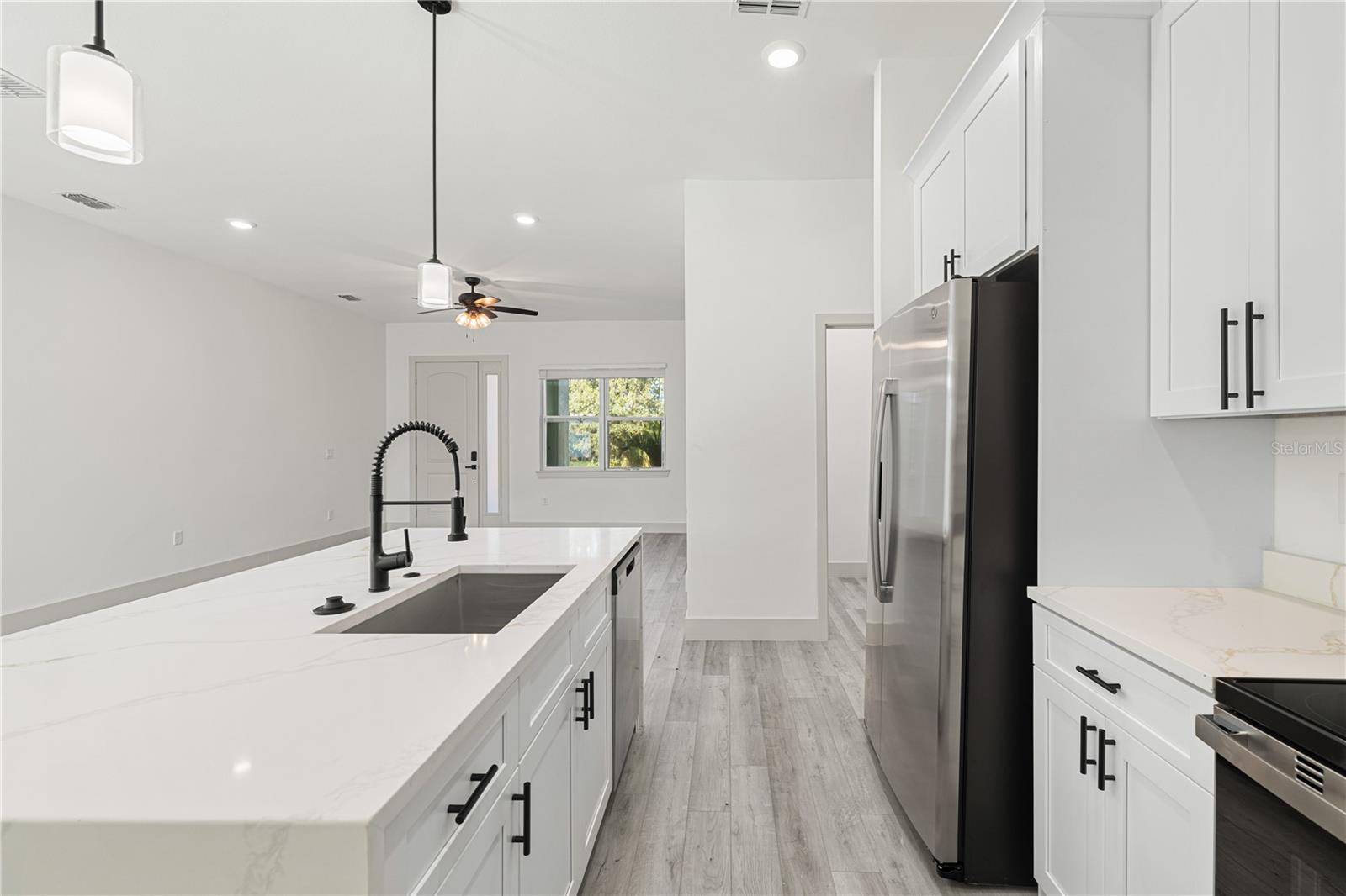 15467 HILLSBOROUGH BLVD, PORT CHARLOTTE, FL, 33954