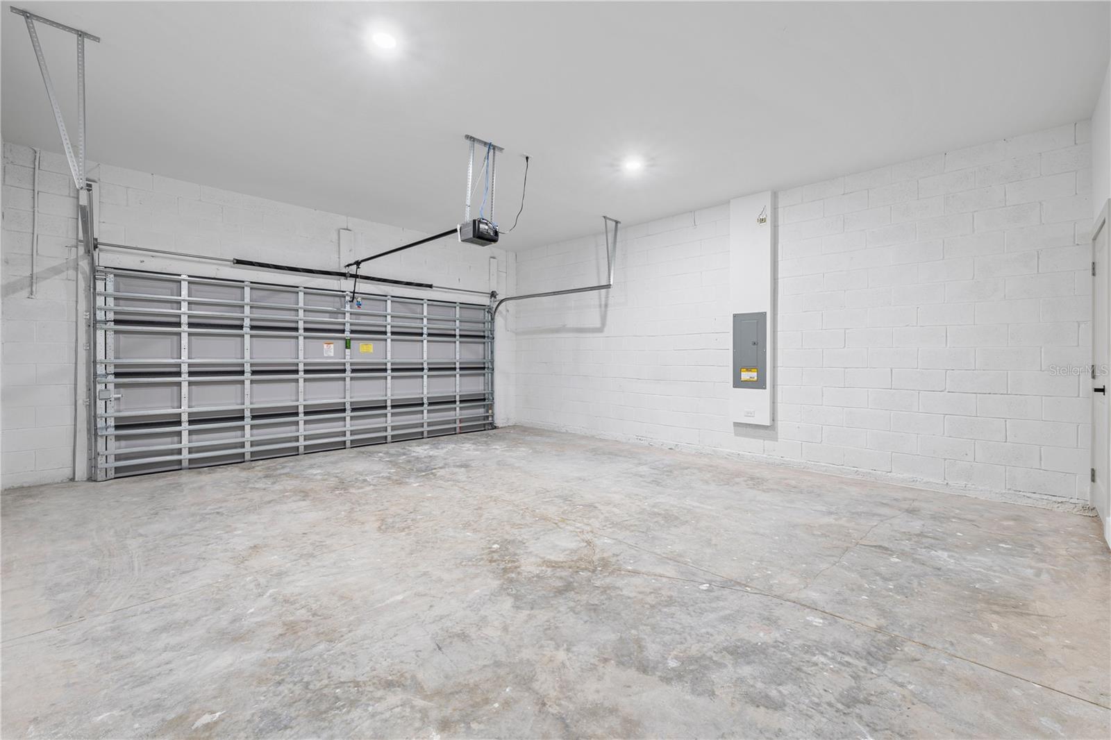 15467 HILLSBOROUGH BLVD, PORT CHARLOTTE, FL, 33954