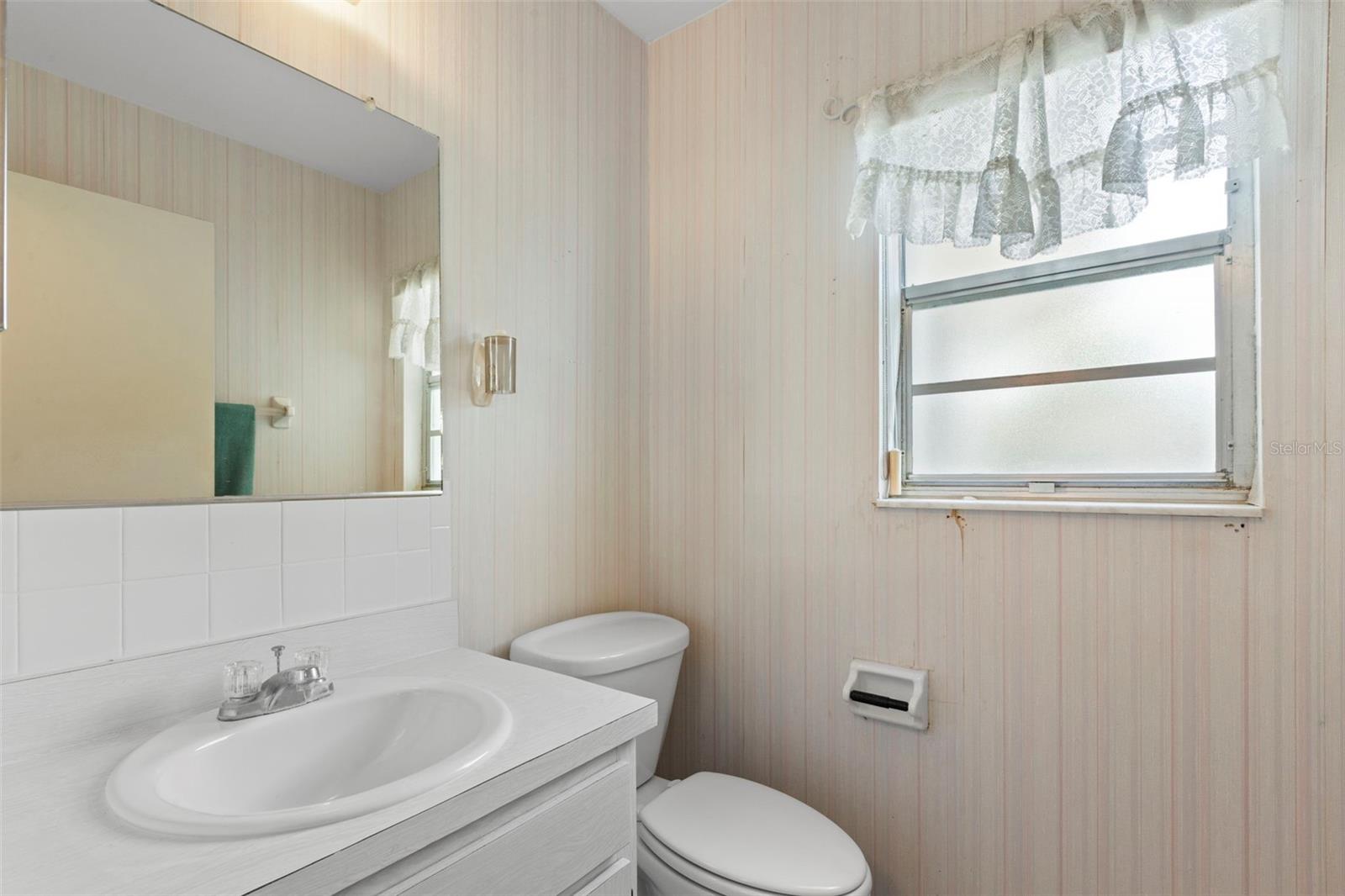 401 DE GRASSE PL #18, SUN CITY CENTER, FL, 33573