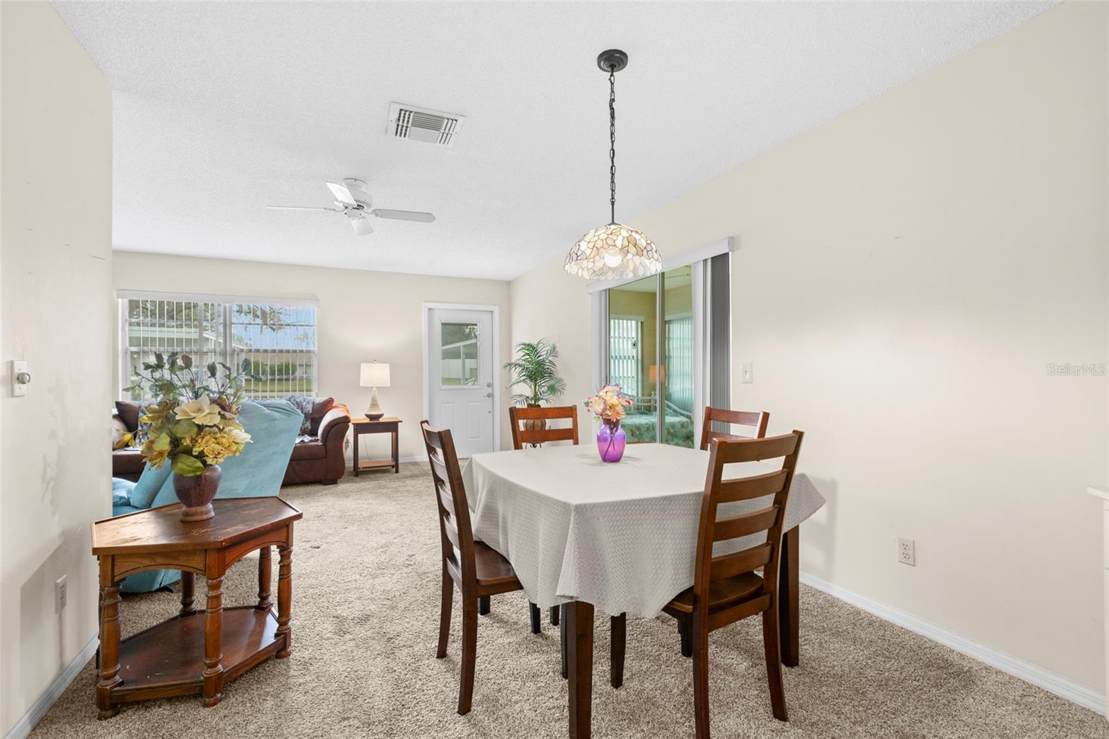 401 DE GRASSE PL #18, SUN CITY CENTER, FL, 33573