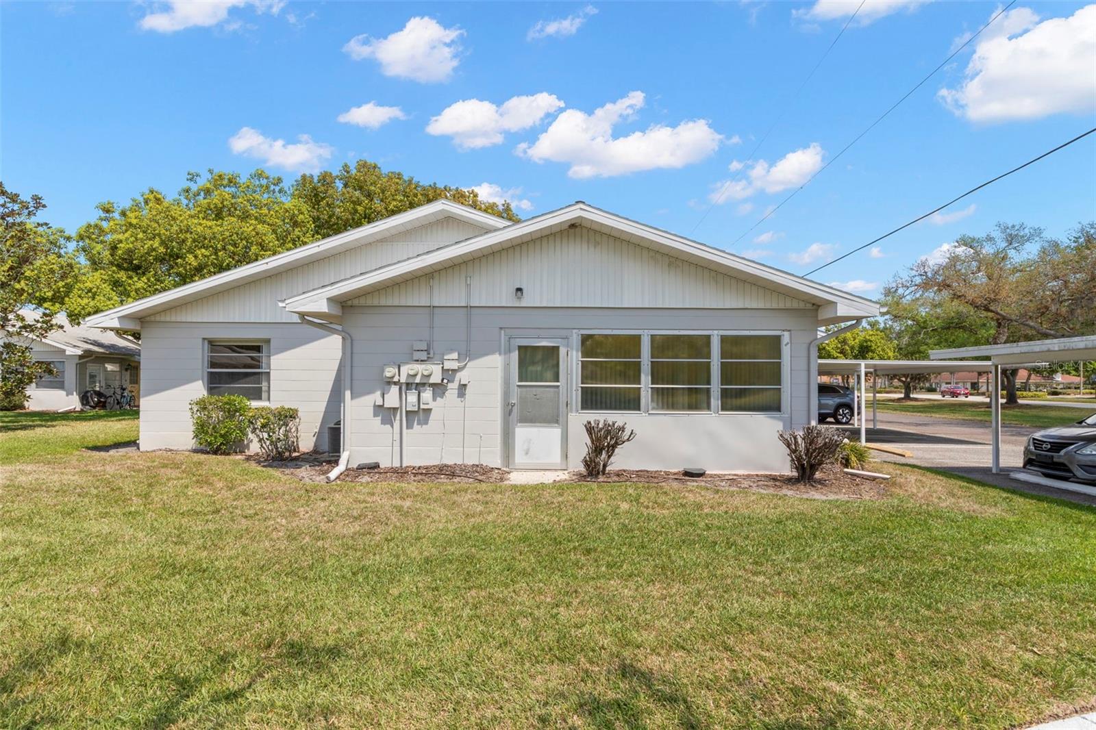 401 DE GRASSE PL #18, SUN CITY CENTER, FL, 33573