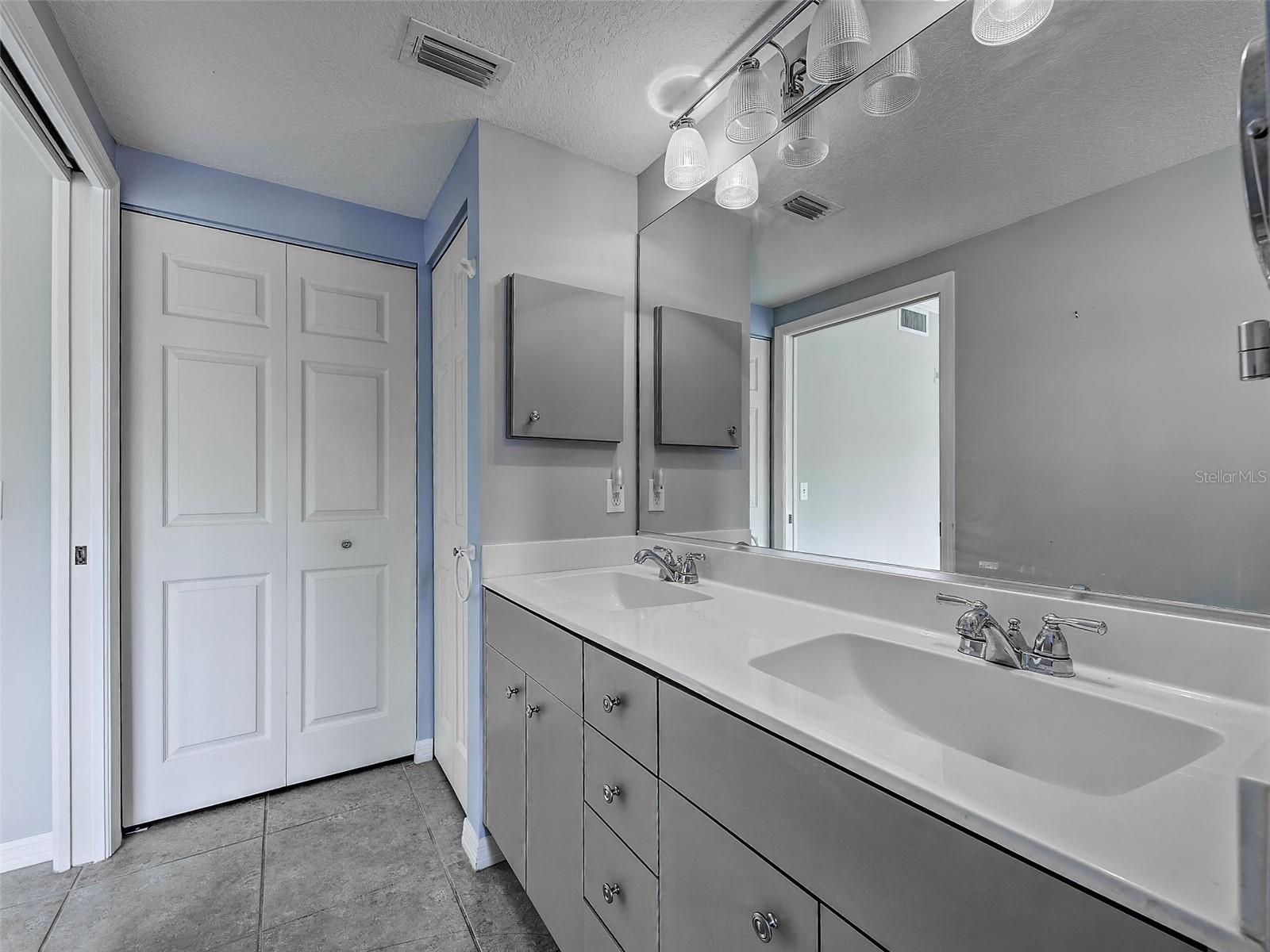 902 ADDINGTON CT #103, VENICE, FL, 34293