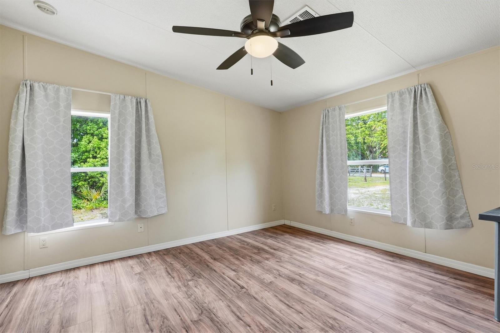 11720 NE 19TH ST, SILVER SPRINGS, FL, 34488