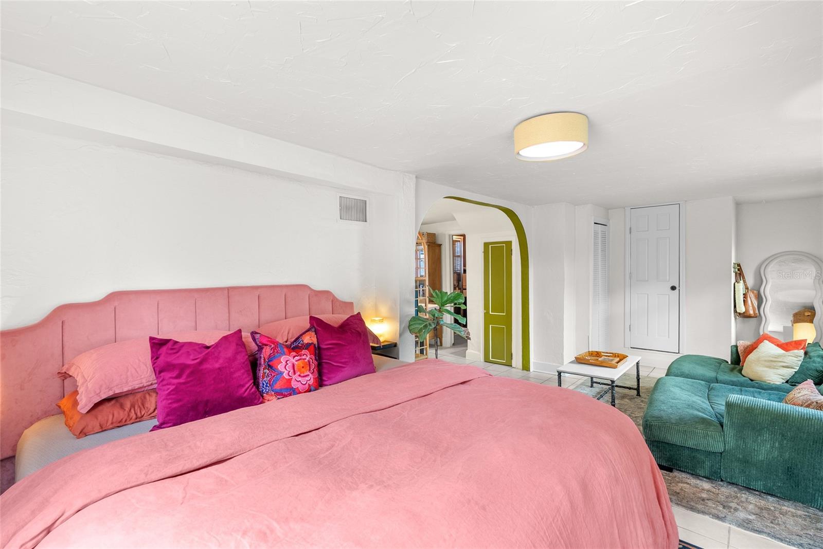 2244 8TH AVE N, ST PETERSBURG, FL, 33713