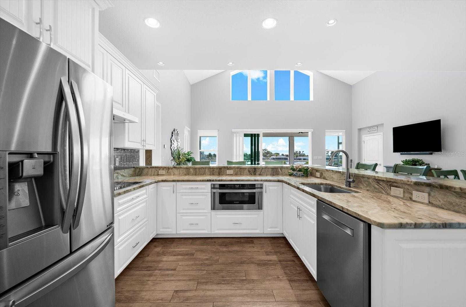 1600 NEW POINT COMFORT RD, ENGLEWOOD, FL, 34223