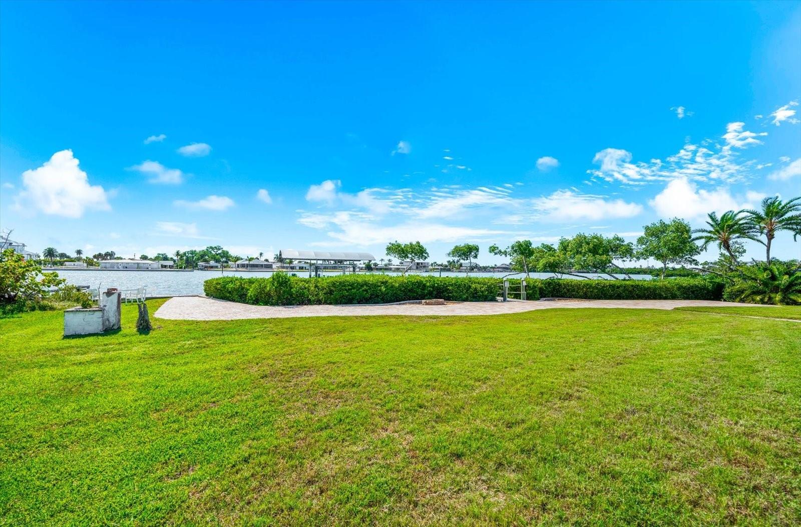 1600 NEW POINT COMFORT RD, ENGLEWOOD, FL, 34223