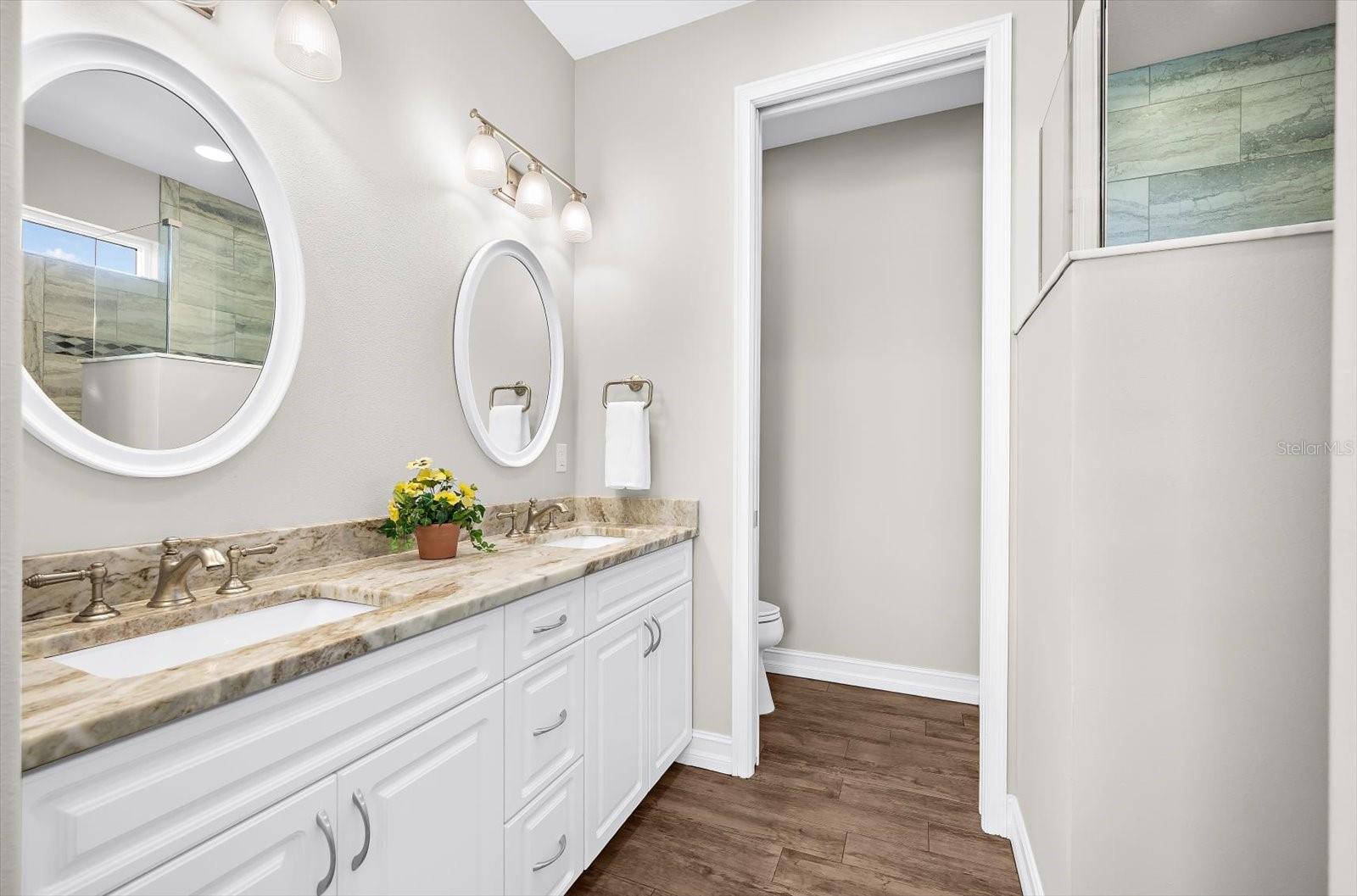 1600 NEW POINT COMFORT RD, ENGLEWOOD, FL, 34223
