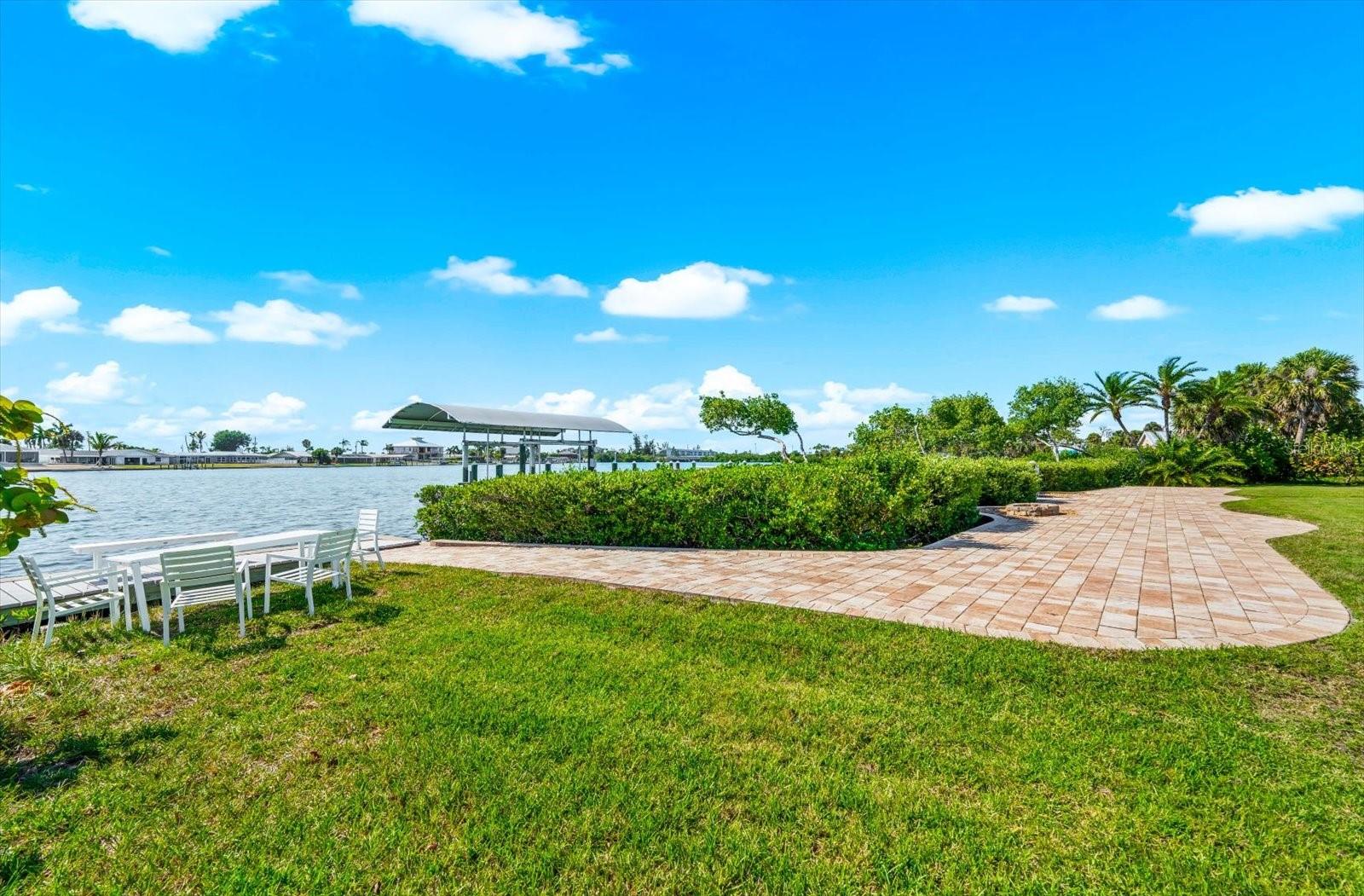 1600 NEW POINT COMFORT RD, ENGLEWOOD, FL, 34223