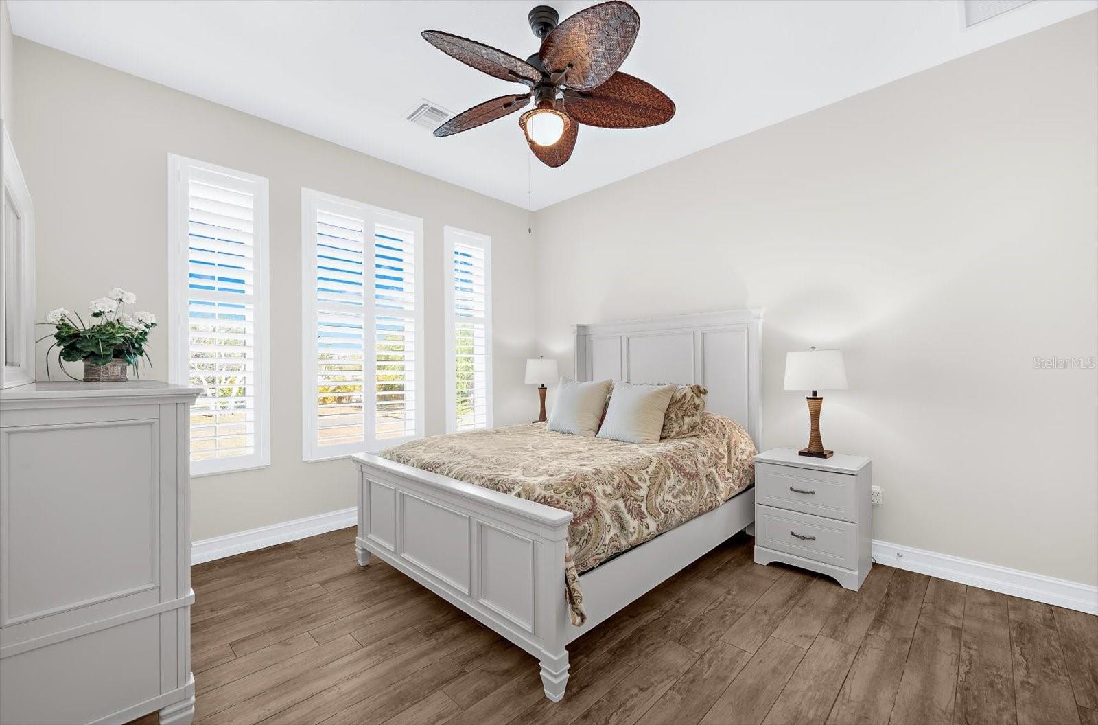 1600 NEW POINT COMFORT RD, ENGLEWOOD, FL, 34223