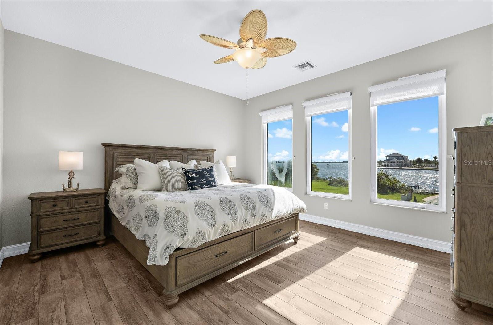 1600 NEW POINT COMFORT RD, ENGLEWOOD, FL, 34223