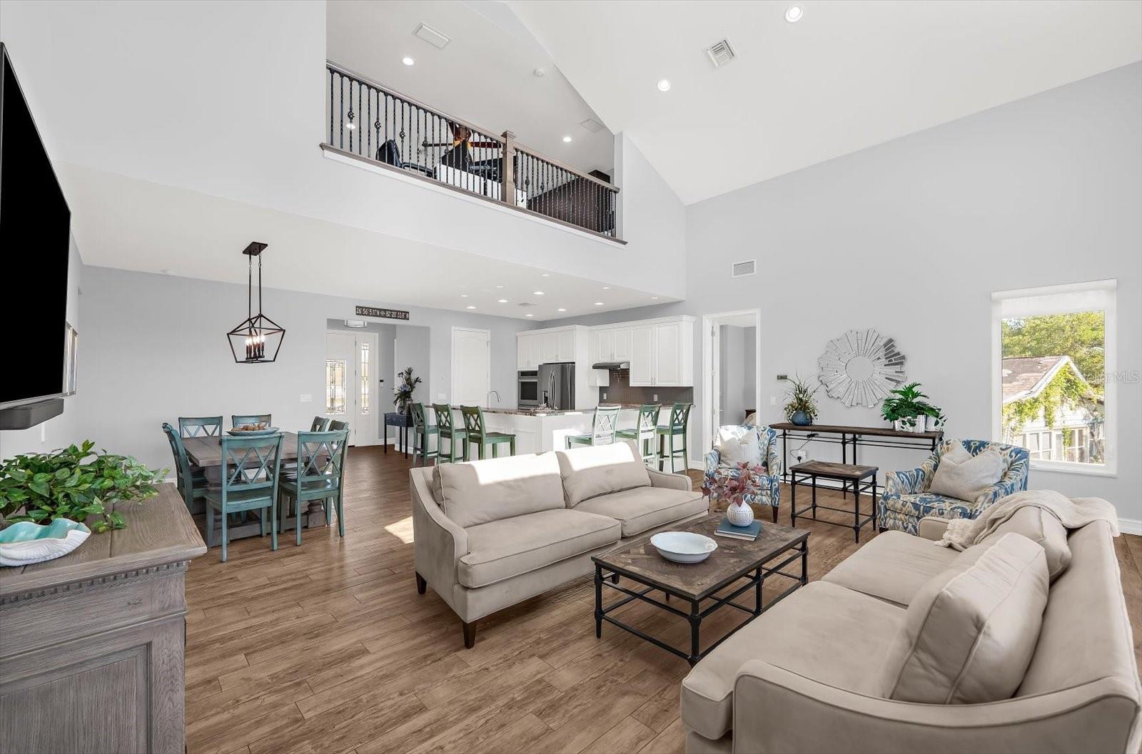 1600 NEW POINT COMFORT RD, ENGLEWOOD, FL, 34223
