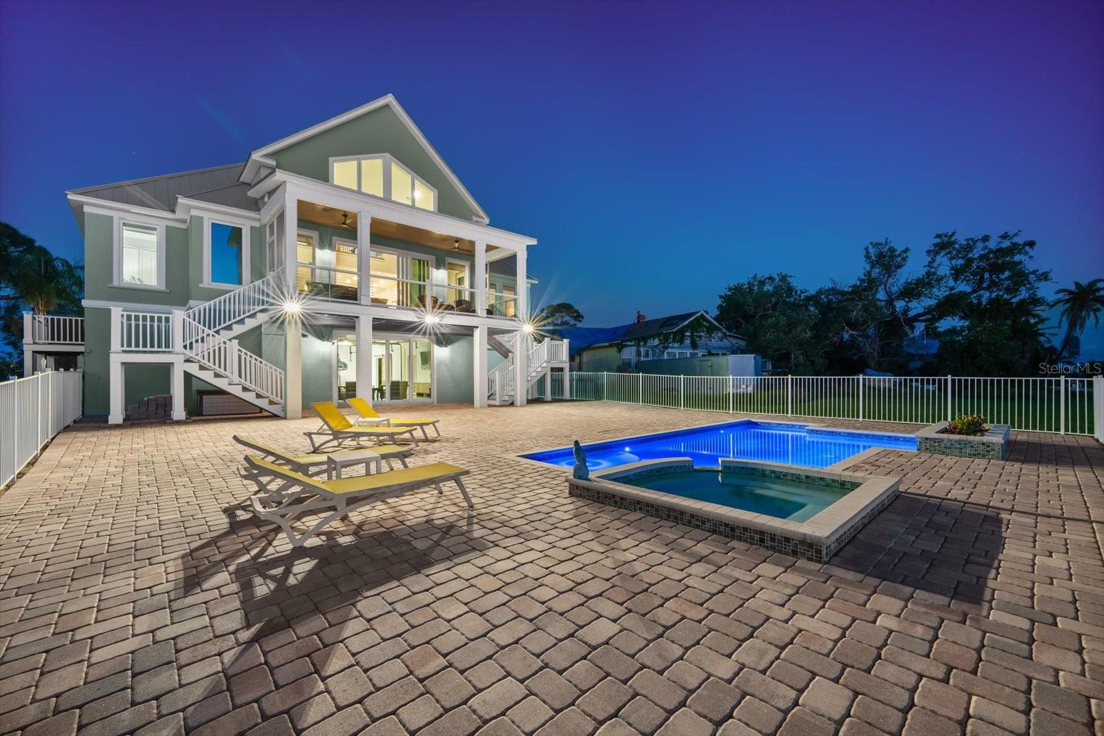 1600 NEW POINT COMFORT RD, ENGLEWOOD, FL, 34223