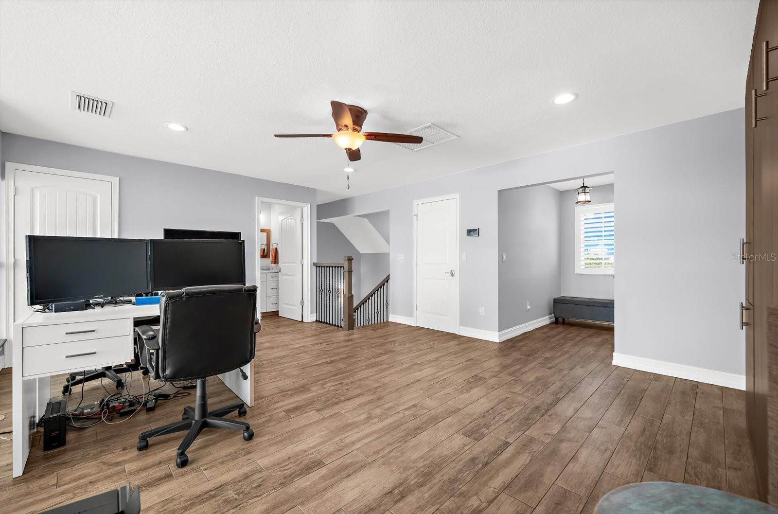 1600 NEW POINT COMFORT RD, ENGLEWOOD, FL, 34223
