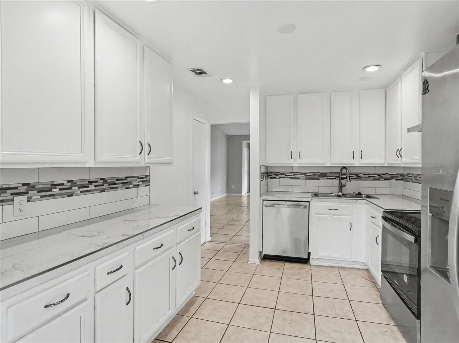 7102 HARBOR HEIGHTS CIR, ORLANDO, FL, 32835