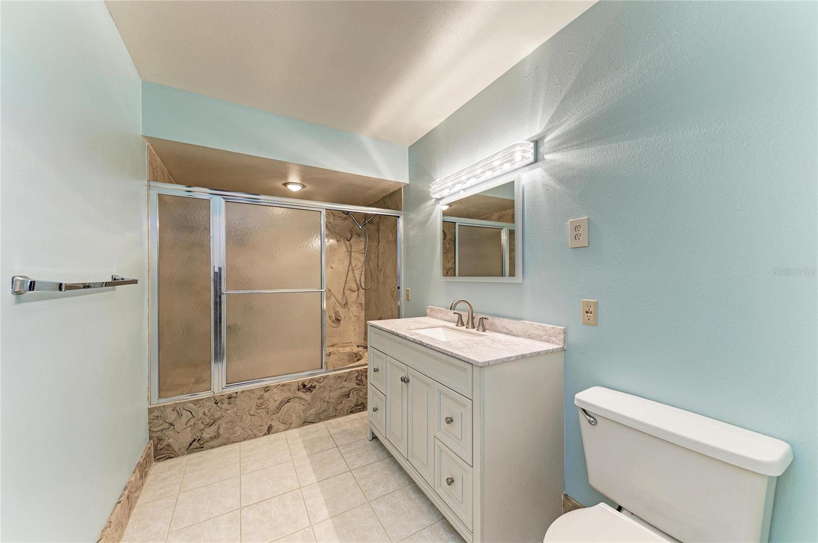 5400 34TH ST W #D11, BRADENTON, FL, 34210