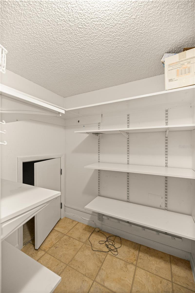2050 SE 37TH COURT CIR, OCALA, FL, 34471