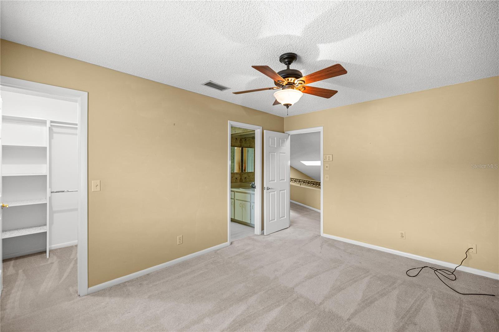 2050 SE 37TH COURT CIR, OCALA, FL, 34471
