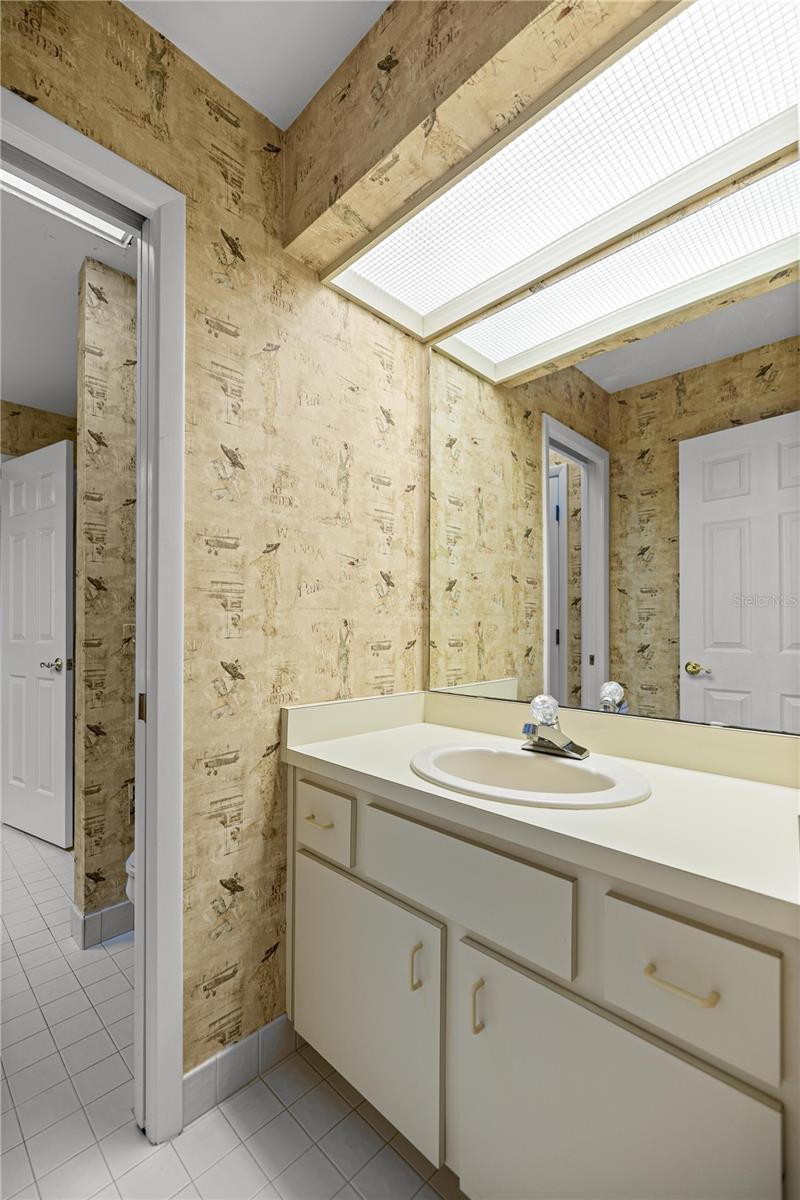 2050 SE 37TH COURT CIR, OCALA, FL, 34471