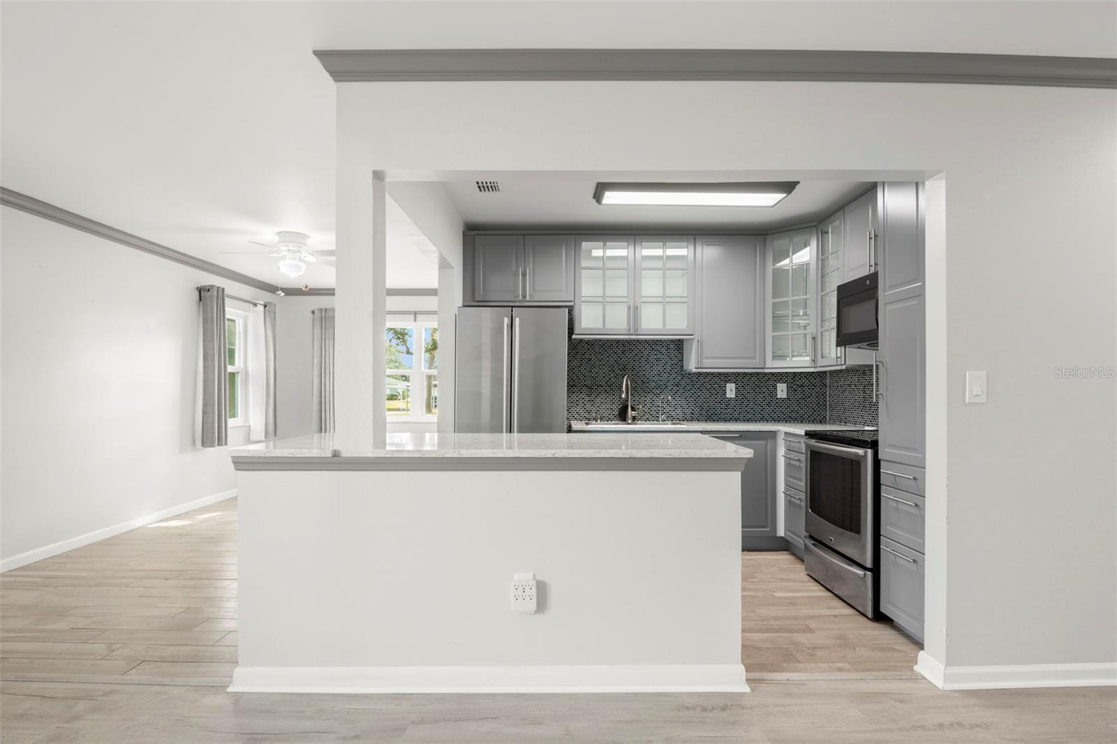 1904 CANTERBURY LN #13, SUN CITY CENTER, FL, 33573