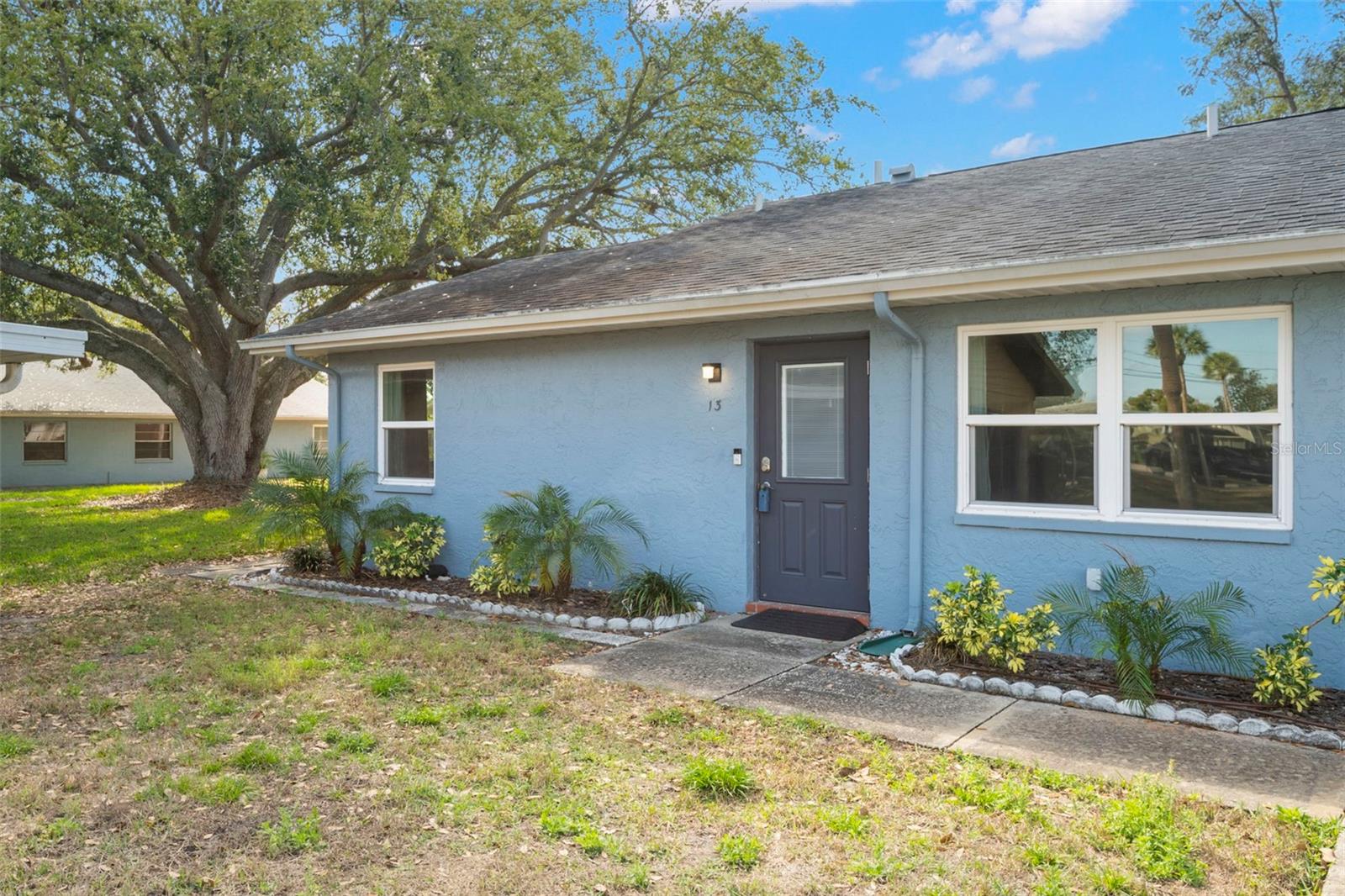 1904 CANTERBURY LN #13, SUN CITY CENTER, FL, 33573