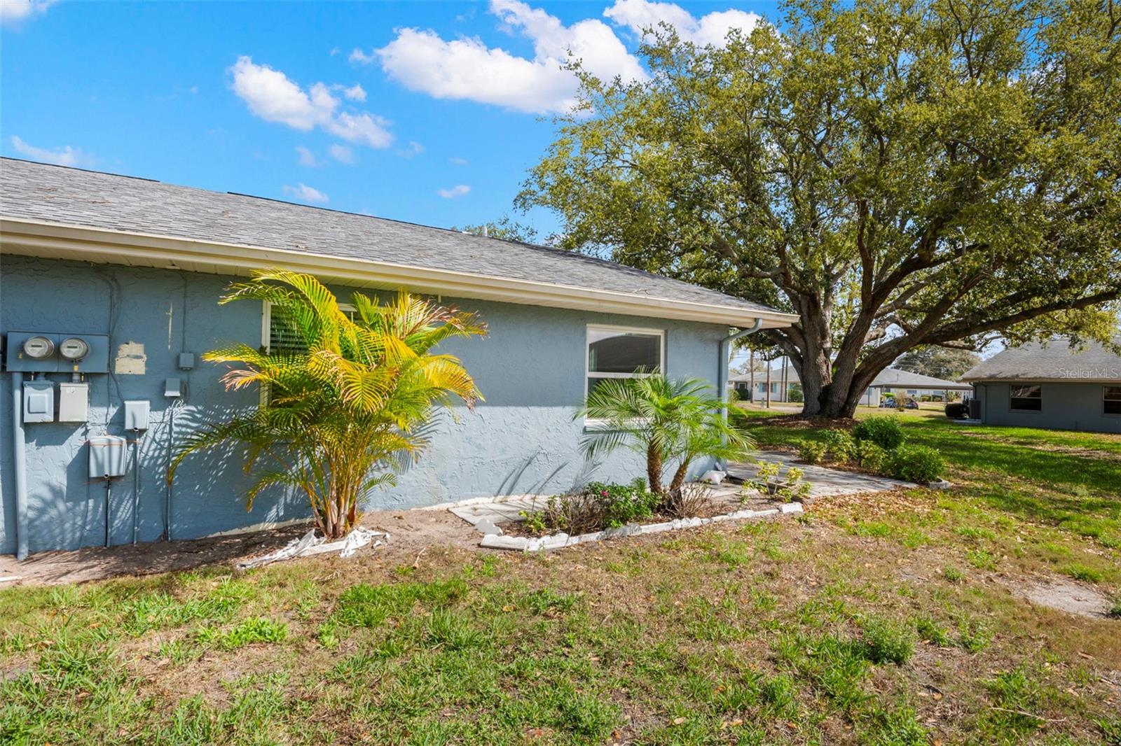 1904 CANTERBURY LN #13, SUN CITY CENTER, FL, 33573