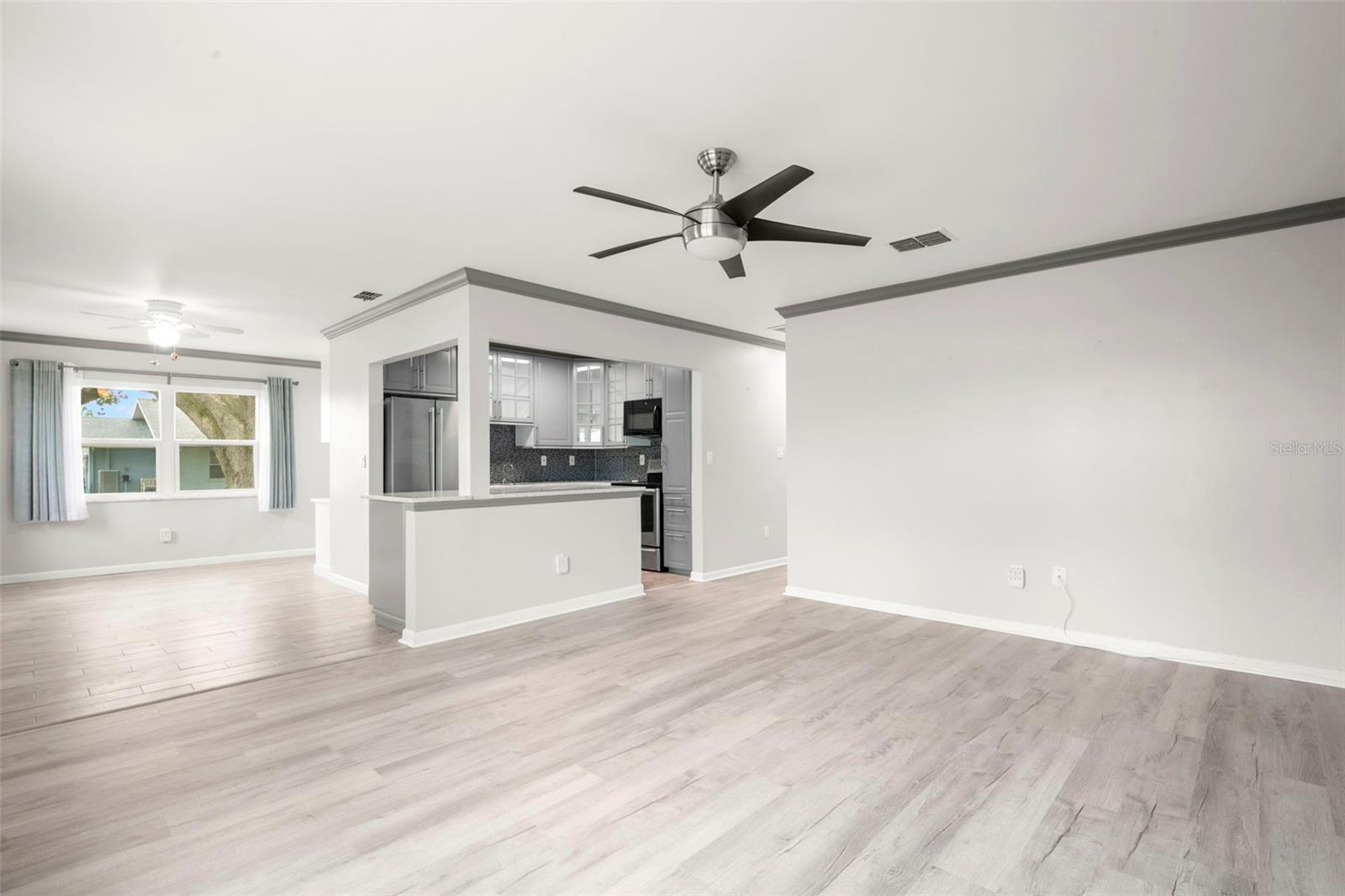 1904 CANTERBURY LN #13, SUN CITY CENTER, FL, 33573