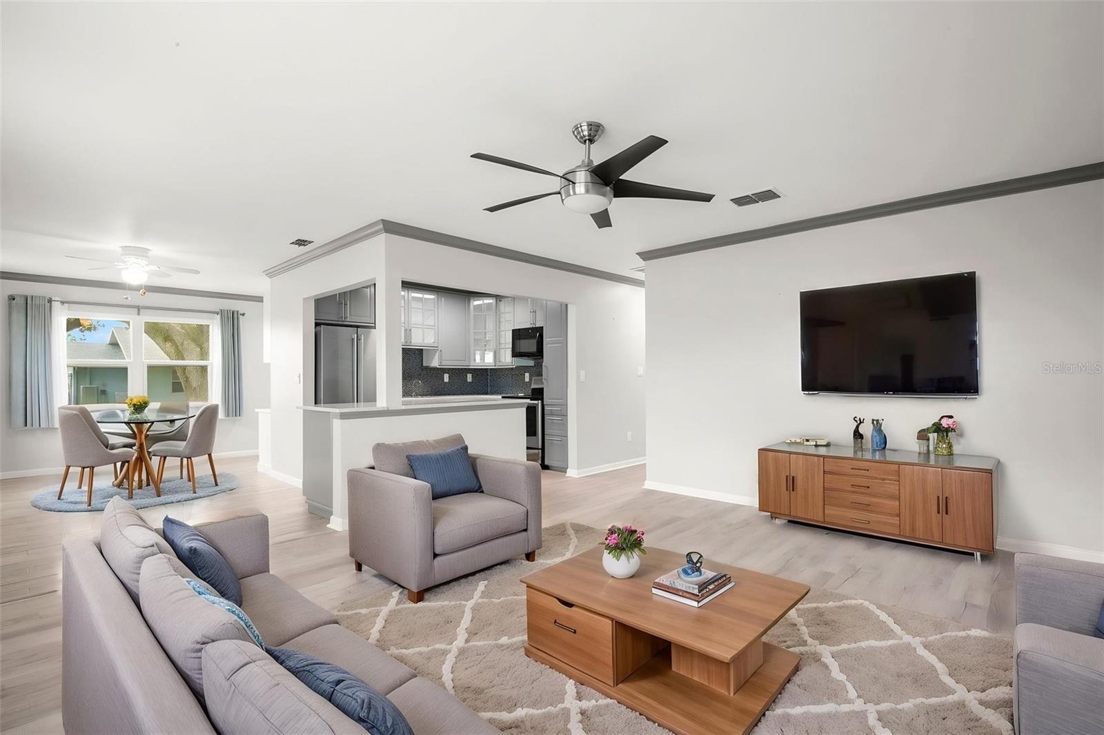 1904 CANTERBURY LN #13, SUN CITY CENTER, FL, 33573