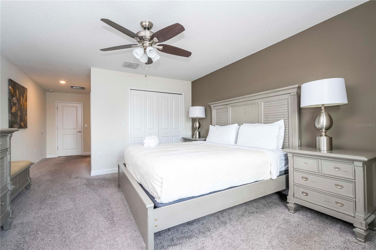 1646 MOON VALLEY DR, DAVENPORT, FL, 33896
