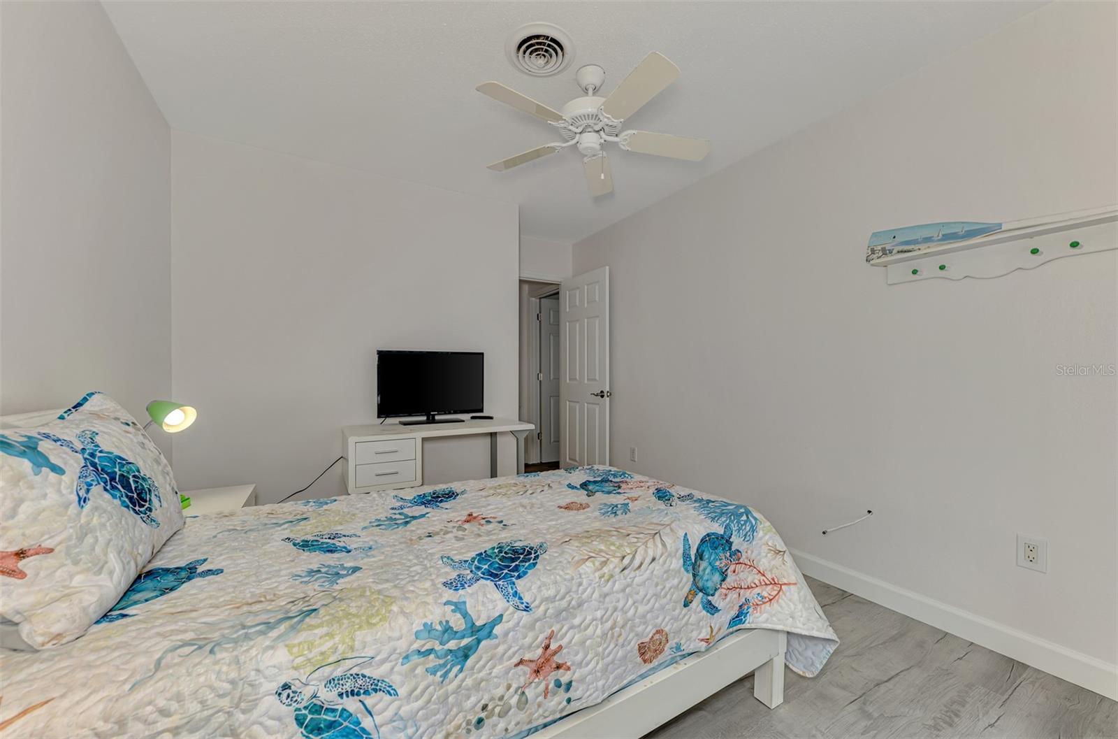 1205 TARPON CENTER DR #E2, VENICE, FL, 34285