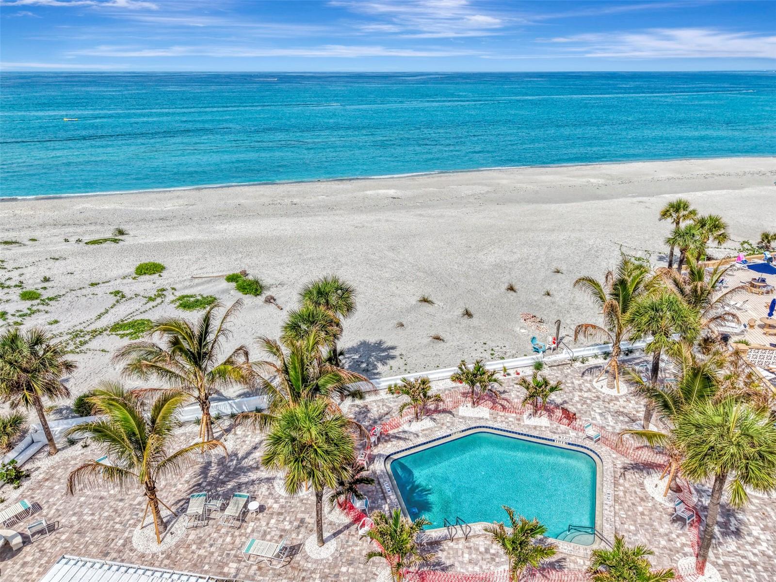 1205 TARPON CENTER DR #E2, VENICE, FL, 34285