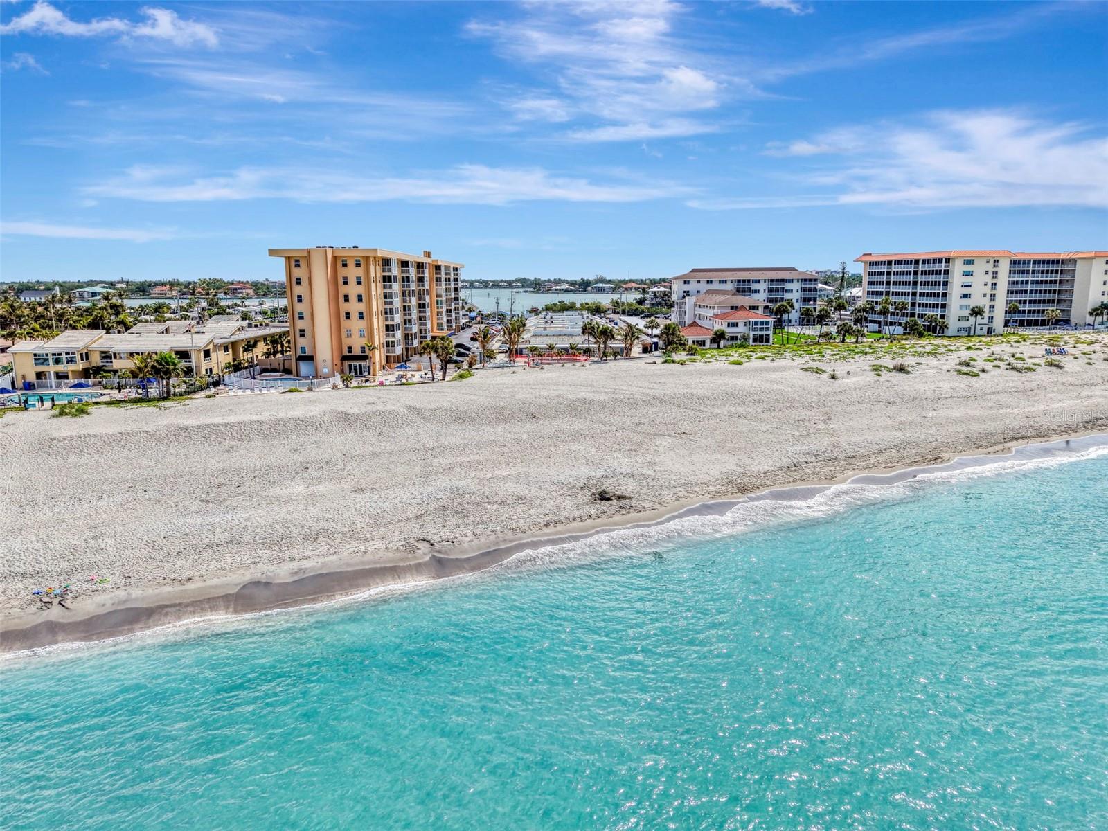 1205 TARPON CENTER DR #E2, VENICE, FL, 34285