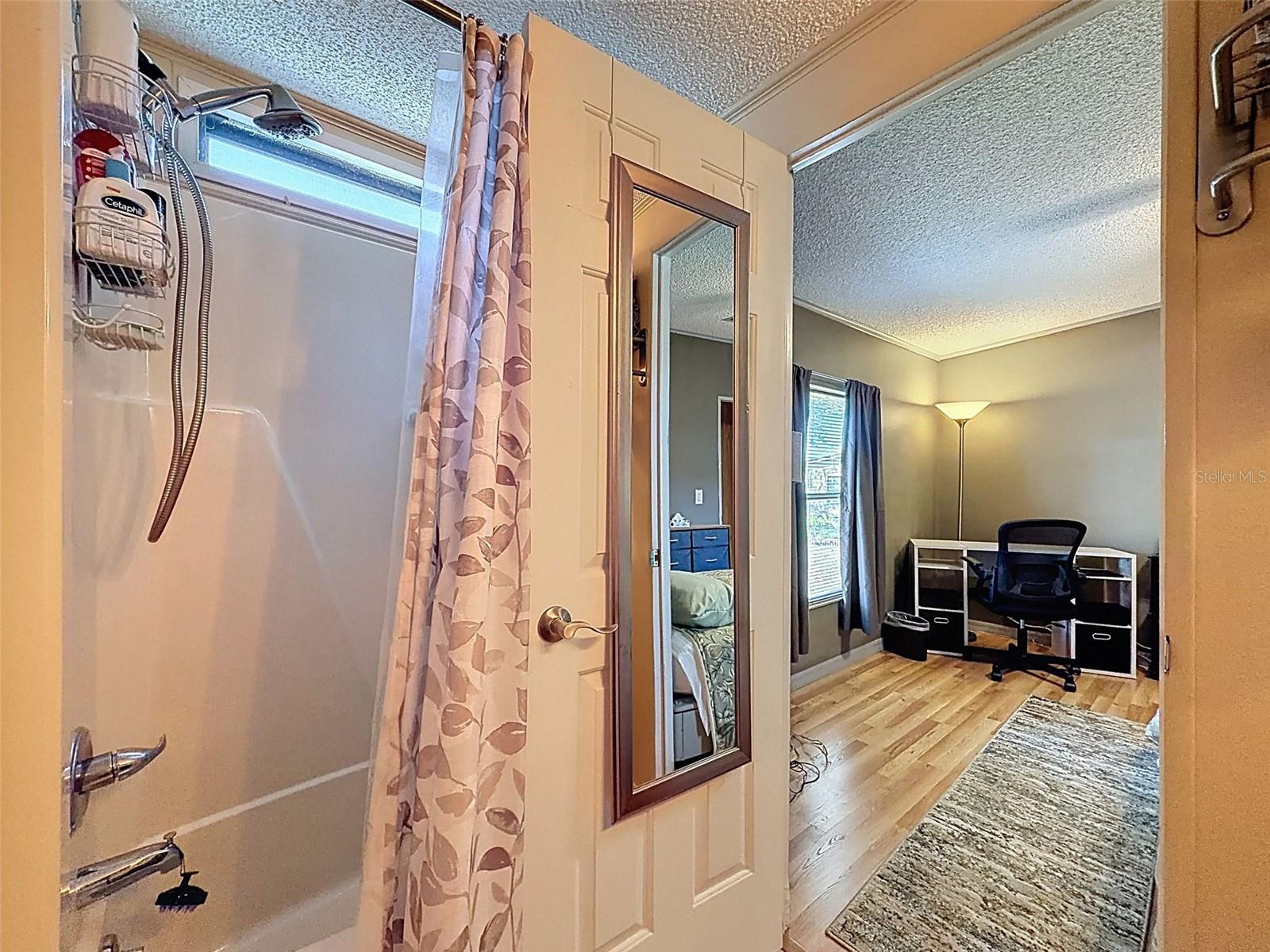 454 VILLAGE CIR SW, WINTER HAVEN, FL, 33880