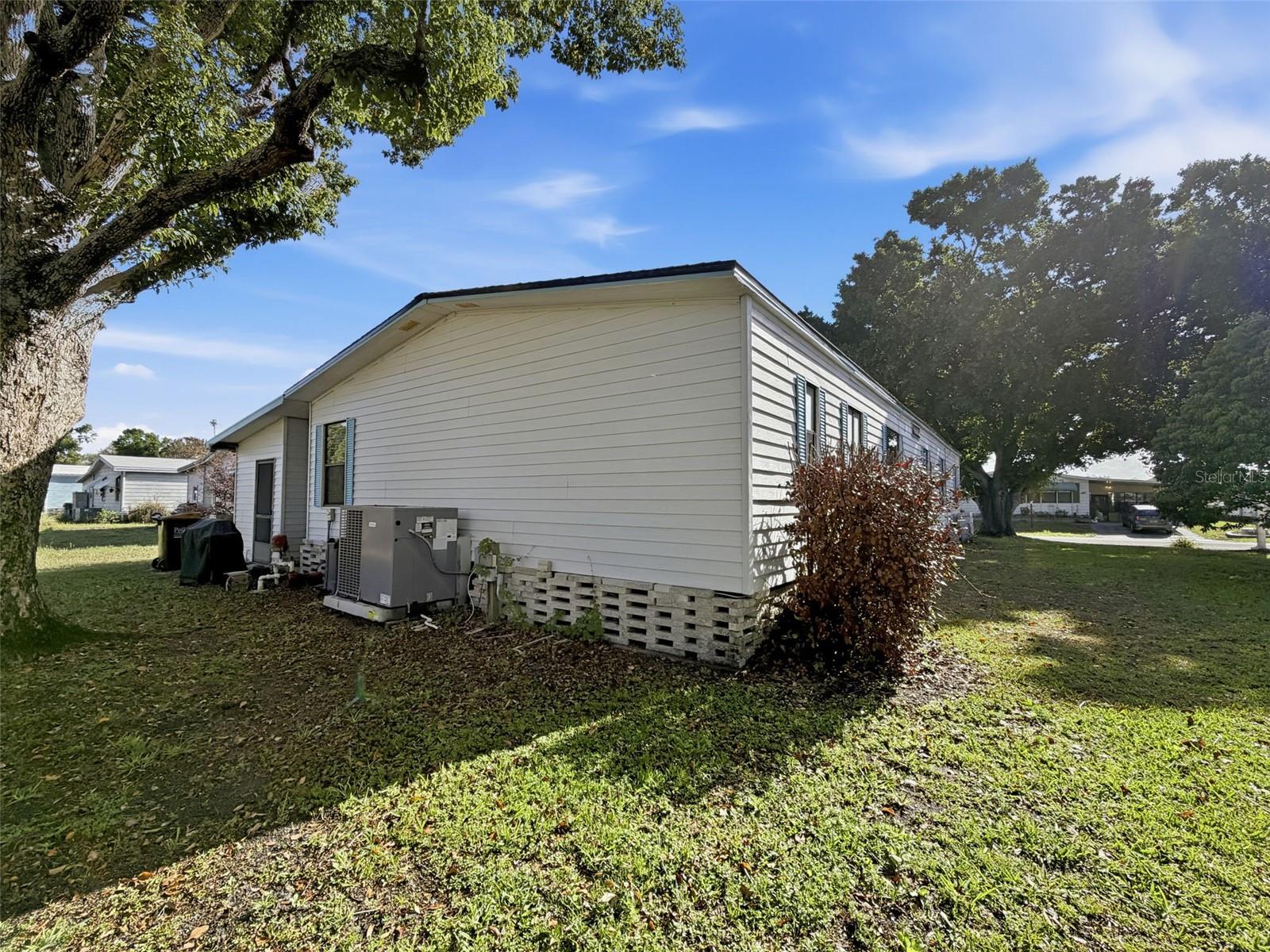 454 VILLAGE CIR SW, WINTER HAVEN, FL, 33880