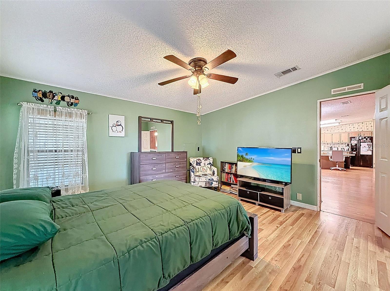 454 VILLAGE CIR SW, WINTER HAVEN, FL, 33880