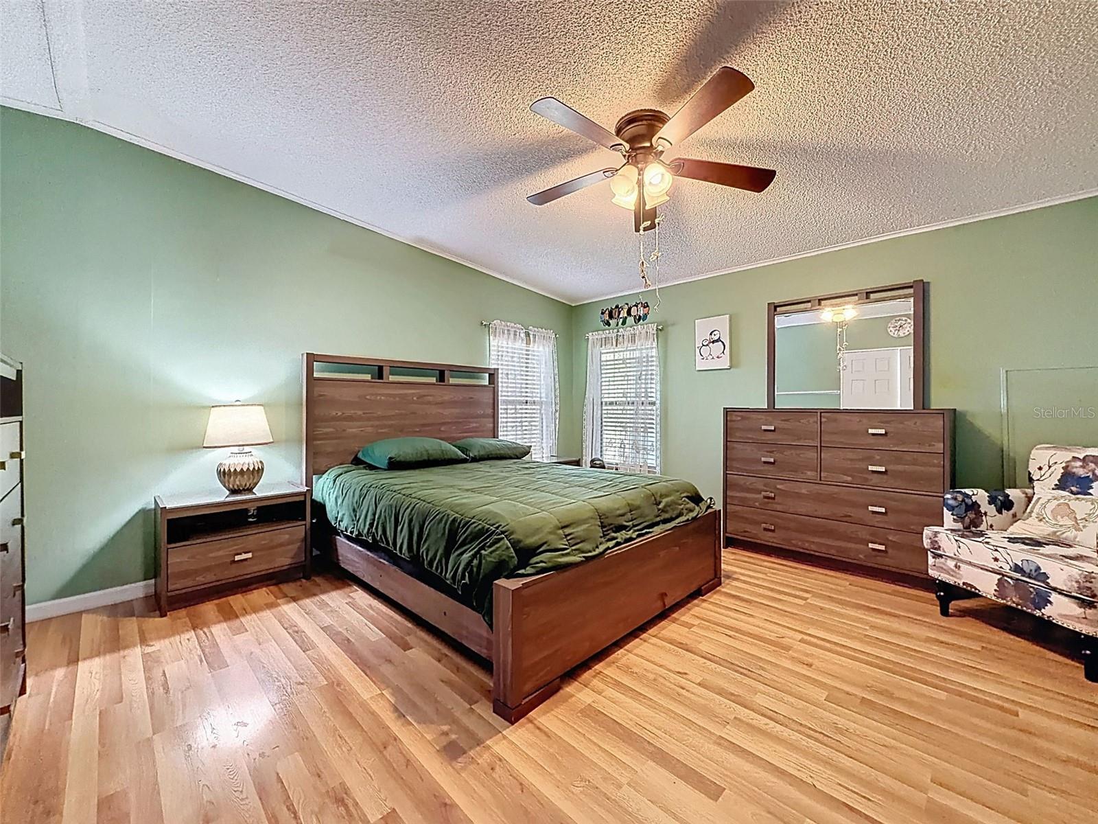 454 VILLAGE CIR SW, WINTER HAVEN, FL, 33880